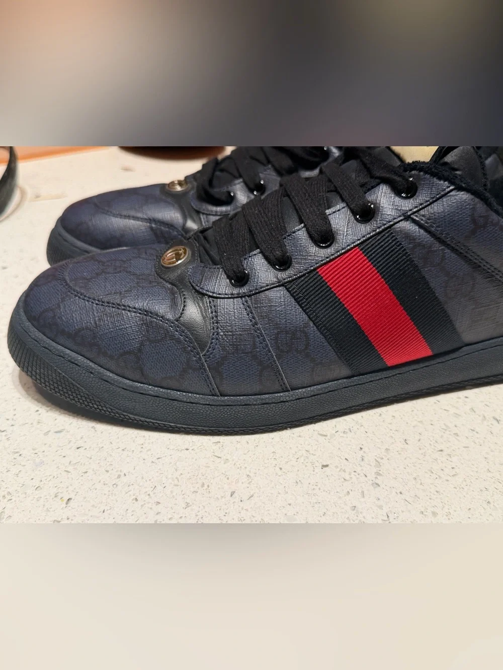 Gucci screener navy blue leather Low-Top Sneakers with Red and Blue Web Stripe